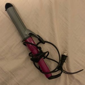 Infiniti Pro Conair Curling Iron